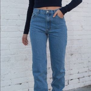 Brandy Melville blue jeans 💙🤍